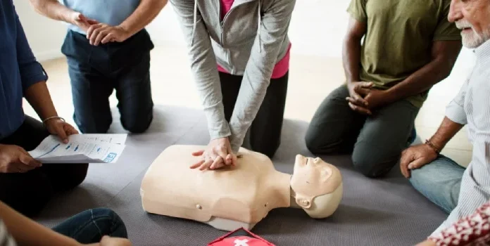 What to Look for in an Online First Aid Course in Canada: A Practical Guide online first aid course canada